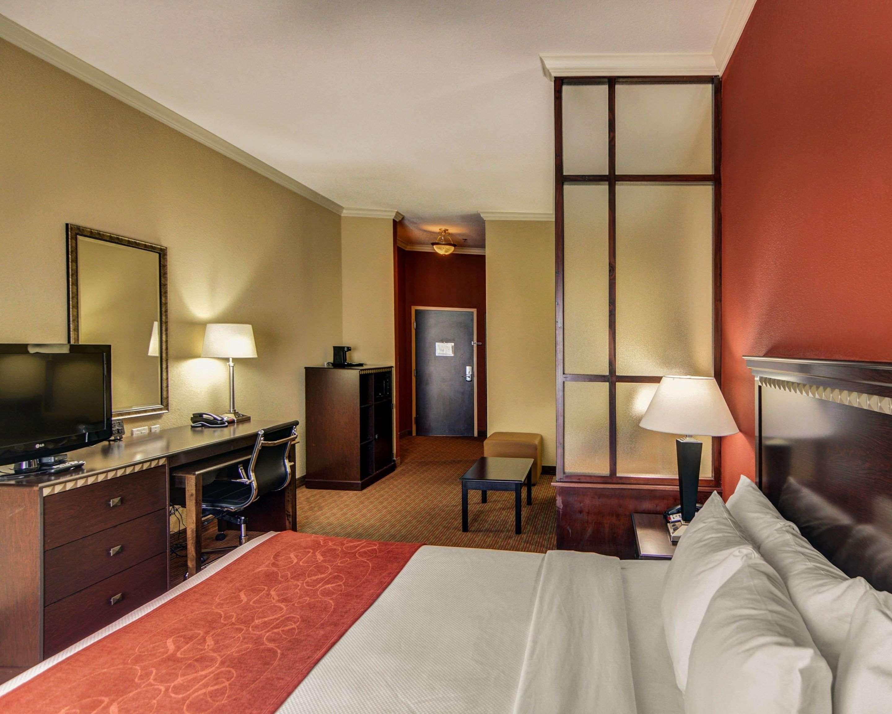 Comfort Suites Fort Worth South Esterno foto